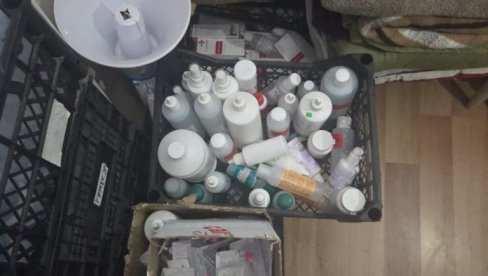 PETARDE I SPREJEVI IZ REKTORATA SE UPOREĐUJU SA ONIM ZAPALJENIM NA FILOZOFSKOM: Prikupljaju informacije zbog smrti studentkinje