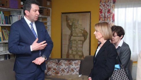 ГРАД ЈЕДНАКИХ МОГУЋНОСТИ ЗА СВЕ: Шабац посетила амбасадорка Шведске