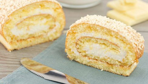 IZ BAKINOG KUVARA: Domaći rolat sa pudingom