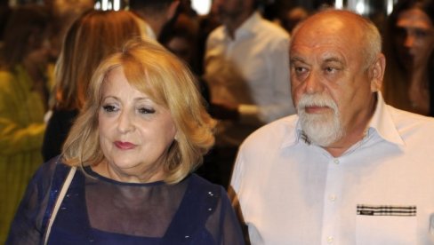 КО ЈЕ БИО СУПРУГ СЛАВИЦЕ ЂУКИЋ ДЕЈАНОВИЋ: Ранко се са пута увек враћао са поклоном, а овако јој је вратио веру у љубав