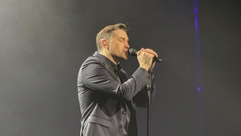 NA KONCERTU PREMIJERA NOVE PESME "DA NEKO PITA": Mirza Selimović održao drugi solistički nastup u Plavoj dvorani (FOTO)