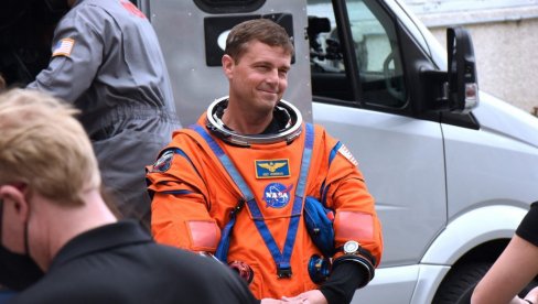 ŽIVOTNA PRIČA KOMANDANTA MISLIJE ARTEMIS II JE PUNA BOLA: Na Zemlji je ostavio najvrednije, a u svemir poneo tugu