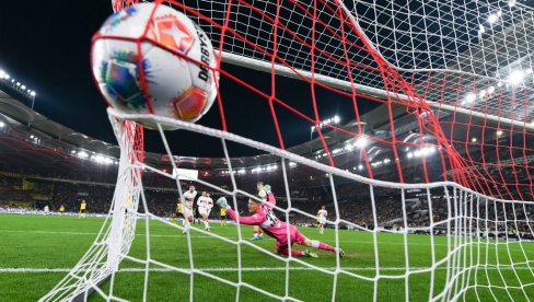 На де Флирту нема двојке, али биће голова: Ден Бош ову шансу неће пропустити