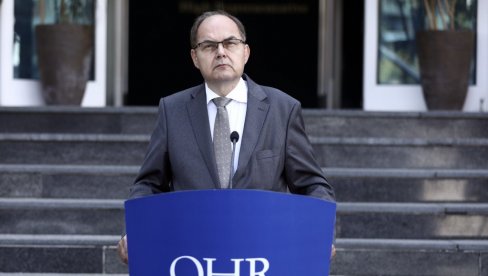 ŠMIT ODLAZI, ZVANIČNO! Oglasio se OHR, evo do kada će lažni visoki predstavnik biti u BiH