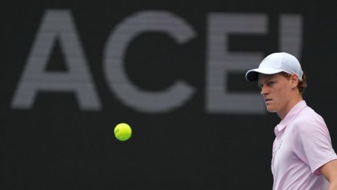 DISKVALIFIKACIJE JE BILA LAŽ! Italijani nisu mogli više da ćute o doping skandalu Janika Sinera