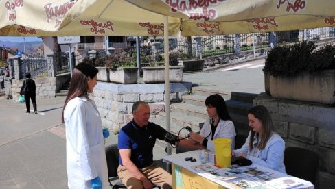 NAUČNICI OBJASNILI: Za istu količinu minerala moramo da pojedemo otprilike dvostruko više hrane nego pre 60 godina