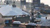 ВАШИНГТОН ПОВЕЋАВА УВОЗ ИЗ РУСИЈЕ: Економски интерес изнад политичког притиска?