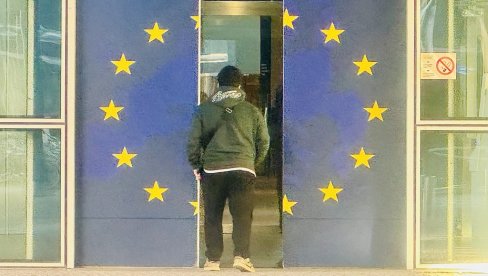 БЕЗ РОМИНГА ДО КРАЈА ГОДИНЕ? У Бриселу одржан састанак радне групе за укидање додатних трошкова телефонирања са ЕУ