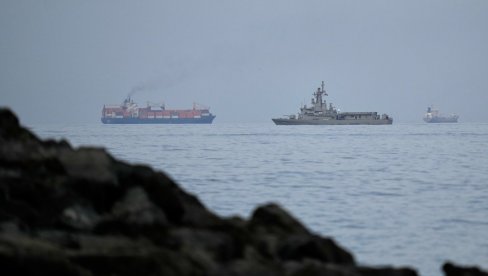 ШАМАР ИРАНСКОГ ГЕНЕРАЛА ВАШИНГТОНУ: САД немају право пролаза кроз Ормуски мореуз, Персијски залив или Омански залив