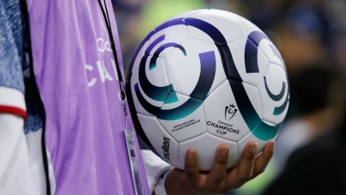 ЖЕЉКО ЉУБЕНОВИЋ: Карпати високи за Олександрију