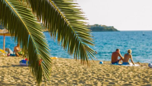 TEMPERATURE IDU PREKO 40 STEPENI: SZO otkrila kako da izbegnete opasnost tokom letovanja