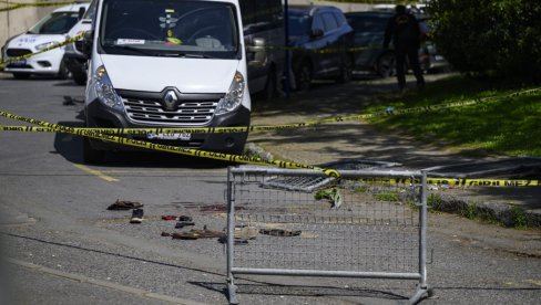 ТУРСКА СПРОВЕЛА ОПЕРАЦИЈЕ ПРОТИВ ТЕРОРИСТА ИСЛАМСКЕ ДРЖАВЕ: Тројица наоружаних нападача отворила ватру на полицију