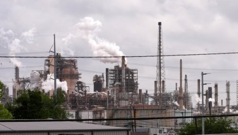 Кина као тиха енергетска сила: Из резерви на тржиште у правом тренутку