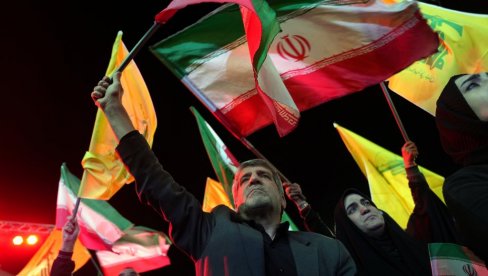 DA LI JE OVO KRAJ ERE AMERIČKE DOMINACIJE? Šta nam pokazuje sukob dve sile sa suprotnih krajeva istorije