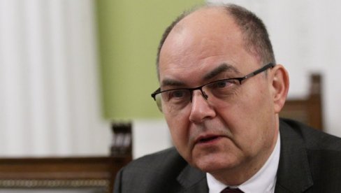 ŠMIT DEFINITVNO ODLAZI: Političko Sarajevo se uzalud trudi da nametne svoje želje