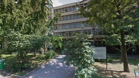 потпис аутора фотографије није адекватан БУДИ СТУДЕНТ ЈЕДАН ДАН: Обилазак ПМФ у Новом Саду, пријаве до 17. априла