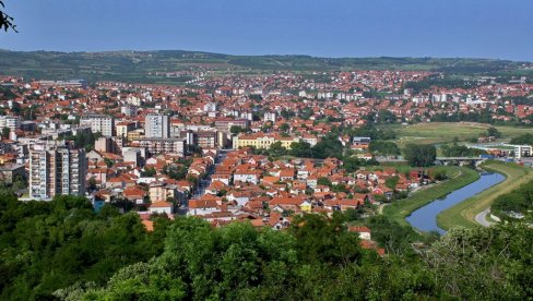 OPLJAČKALE ŽENU U PROKUPLJU: Policija uhapsila Bugarke