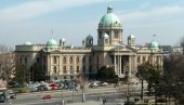 ŠTA SMETA NAŠIM NEPRIJATELJIMA? Zapad želi Srbiju koja će klečati