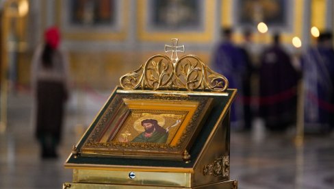 SUTRA JE VELIKA SUBOTA: Drugi dan hrišćanske žalosti posvećen sahrani Isusa Hrista