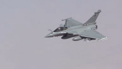 SRUŠIO SE AVION: Dve osobe teže povređene