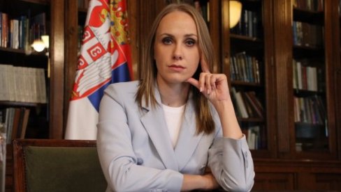 МИЛИЦА НИКОЛИЋ ЖЕСТОКО ОДГОВОРИЛА МАРИНИКИ: Лажете обоје! Народ не занима где је Ђилас, већ где су паре!