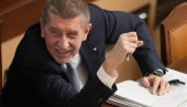 BABIŠ VIDI RASPAD SISTEMA: EU na istom putu kao i Rimsko carstvo
