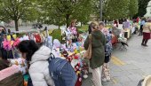 TRADICIONALNO NA VELIKU SUBOTU: Karneval Uskršnje jaje u centru Zrenjanina (FOTO/VIDEO)