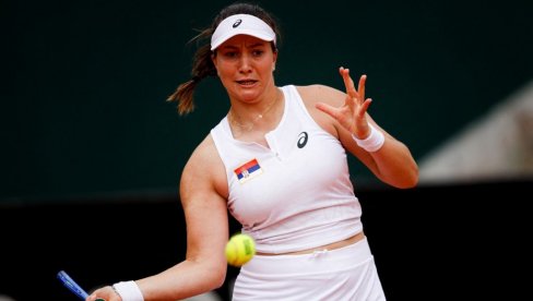 Srpkinja odmah eliminisana: Lola Radivojević izgubila u Madridu!