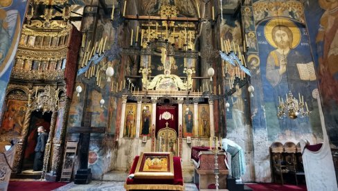 I VOJNICI KFORA PRELAZE U PRAVOSLAVLJE Novosti u Visokim Dečanima: Ovde se susreću zemlja i nebo, vidi da Bog zaista postoji (FOTO)