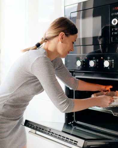 ZBOGOM NEPRIJATNIM MIRISIMA: LJudi masovno stavljaju ovu biljku u hladnu rernu