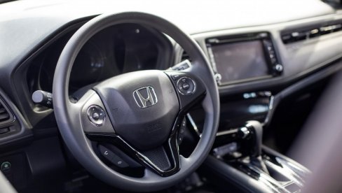 NA RUBU PROPASTI: Istorijska kriza u japanskoj automobilskoj industriji