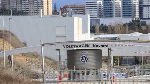 ИСТОРИЈА СЕ ПОНАВЉА: Европа поново претвара ауто-фабрике у војне