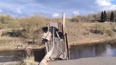PROGLAŠENA VANREDNA SITUACIJA: Most se srušio u reku (VIDEO)