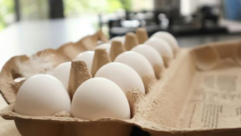 ŠTA ZNAČI OZNAKA A NA PAKOVANJU? Sve o jajima, kako ih čuvati i testirati ispravnost