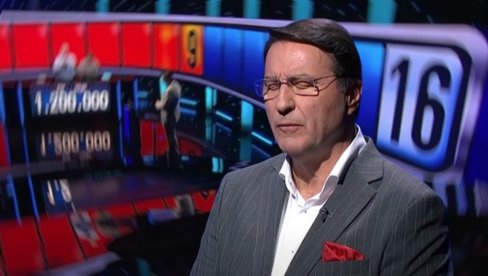 TRAGAČ IZ "POTERE" SE SRUŠIO NA POD USRED EMISIJE: Nastao muk u studiju, vidite reakciju Memedovića (VIDEO)