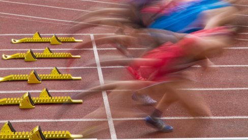 ОБОРИО СВЕТСКИ РЕКОРД ЈУСЕИНА БОЛТА! Има само 18 година и управо је запањио цео свет како трчи (ВИДЕО)