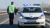 ČETIRI VOZAČA ZA VOLANOM TEŠKO ILI POTPUNO ALKOHOLISANI: Policija u Subotici protekle nedelje izdala 1.066 prekršajnih naloga