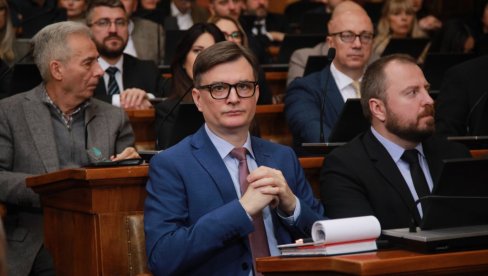 Нема хистерије која ће да мења вољу народа Јованов о блокадерима који су правили хаос након избора за студентски парламент на Медицинском