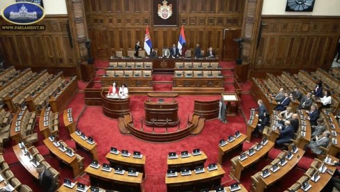 У СКУПШТИНИ СРБИЈЕ ПОЧЕО КОЛЕГИЈУМ ПРЕД СУТРАШЊУ СЕДНИЦУ: Брнабић позвала све шефове посланичких група