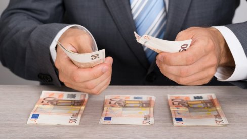ZAPANJUJUĆA MREŽA: Čet grupa na Vacapu korišćena za slanje novca kriminalnim i terorističkim grupama