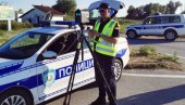 IZ SAOBRAĆAJA ISKLJUČENO 18 VOZAČA: Policija u Južnobačkom okrugu za dan otkrila i sankcionisala 341 prekršaj