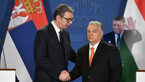 Suverenitet, savezništva i kontrola narativa