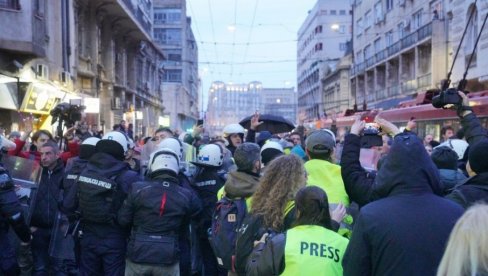 POČNIMO KORISTITI PRAVE NAZIVE: Zadatak blokadera je rušenje države Srbije