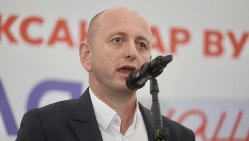 Кнежевић: Има ли веће части од тога да Спајић повуче одлуку о признању тзв. Косова?