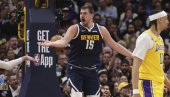 NIKOLA JOKIĆ GLEDA I NE VERUJE! Do juče ga je hranio, a sada je on odlučio da ga ujede za srce