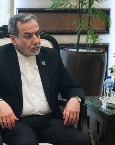 Након посете Оману, Аракчи би требало да поново отпутује у Исламабад