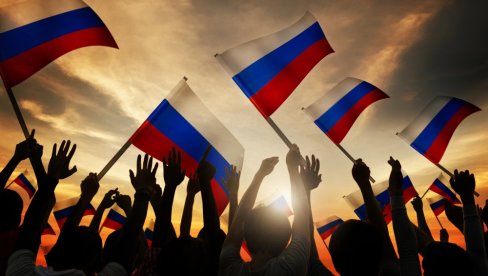 РУСИЈА СЛАВИ КРАХ СРБИНА: Дочекала и ово