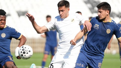 Kakva utakmica u Superligi Srbije: Čukarički u nadoknadi ispustio pobedu protiv Radnika (FOTO)