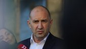 BUGARSKI PARLAMENT NA NOGAMA: Aplauzi za veto Radeva na sankcije Rusiji
