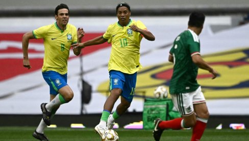 BOMBA JE EKSPLODIRALA! Ronaldinjo se vratio u italijanski fudbal